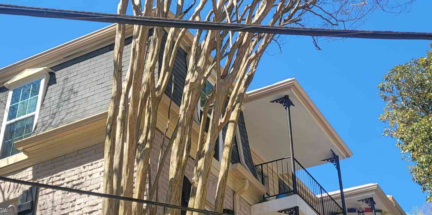 Apartment For Rent - 2805 Northeast Expressway NE #B7<br/> Atlanta, GA 30345