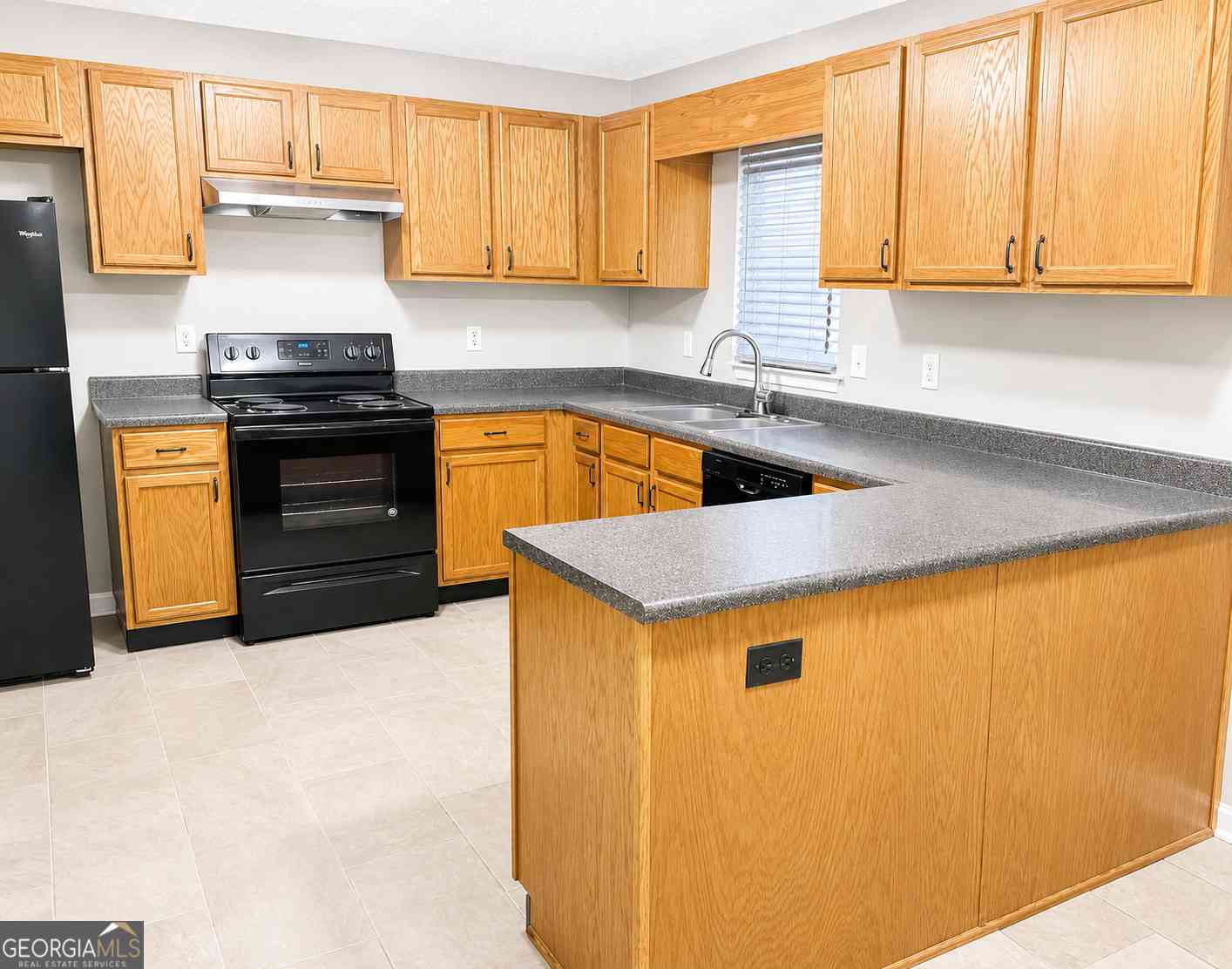 Homes For Rent - 257 Omega Drive<br/> Lawrenceville, GA 30044