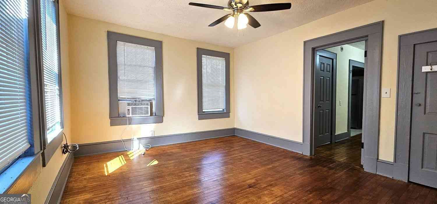 Multifamily For Rent - 800 Verner Street NW #4<br/> Fulton County, Atlanta, GA 30318