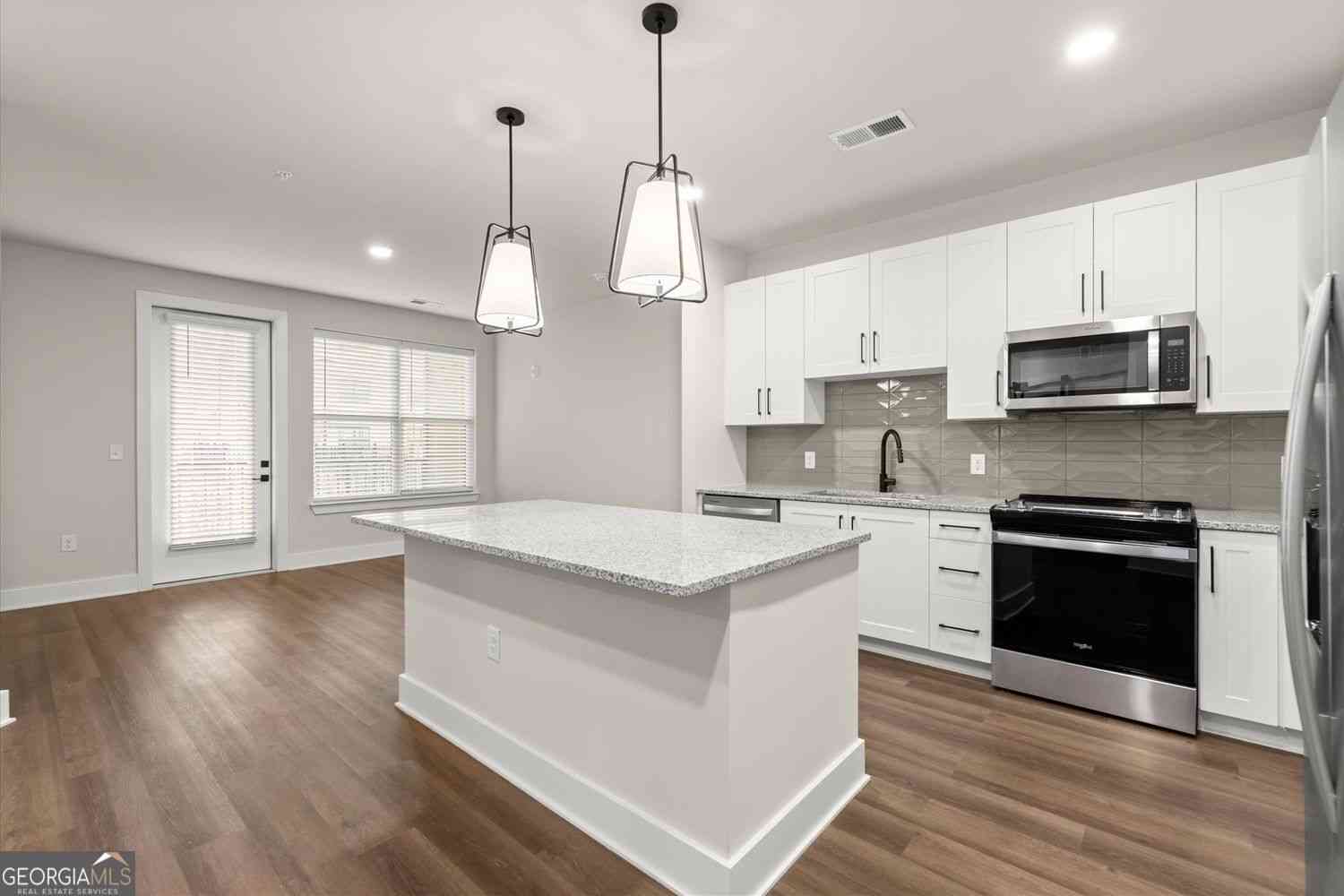 Condo For Rent - 2648 Sandy Plains Road #343<br/> Marietta, GA 30066