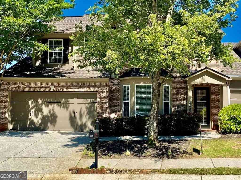 Townhouse For Rent - 3322 Castleberry Village Drive<br/> Cumming, GA 30040
