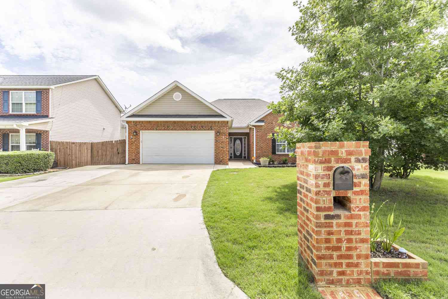 Homes For Rent - 104 Bryce Drive<br/> Warner Robins, GA 31088