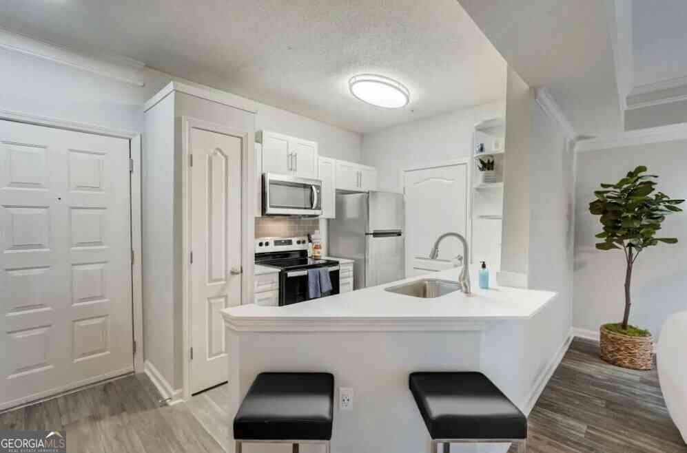 Apartment For Rent - 2900 Pharr Court NW #2209<br/> Atlanta, GA 30305