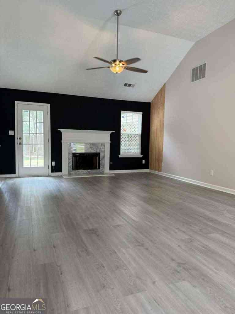 Homes For Rent - 907 Keldron Court<br/> Lawrenceville, GA 30045