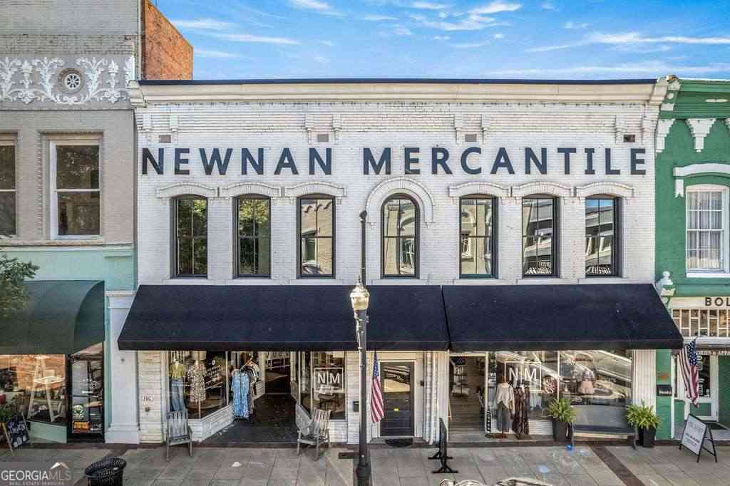 Apartment For Rent - 13 Greenville Street #B<br/> Newnan, GA 30263