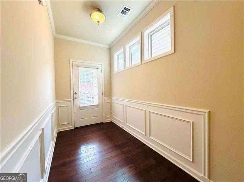 Homes For Rent - 6215 Crested Moss Drive<br/> Forsyth County, Alpharetta, GA 30004
