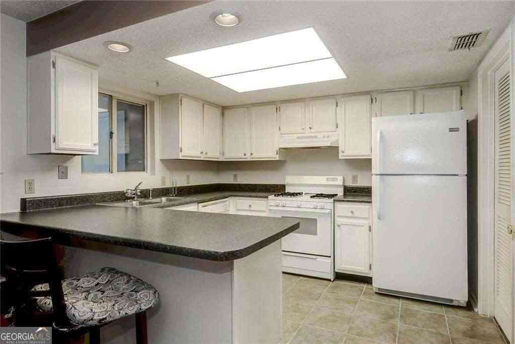 Condo For Rent - 44 Rumson Court SE<br/> Smyrna, GA 30080