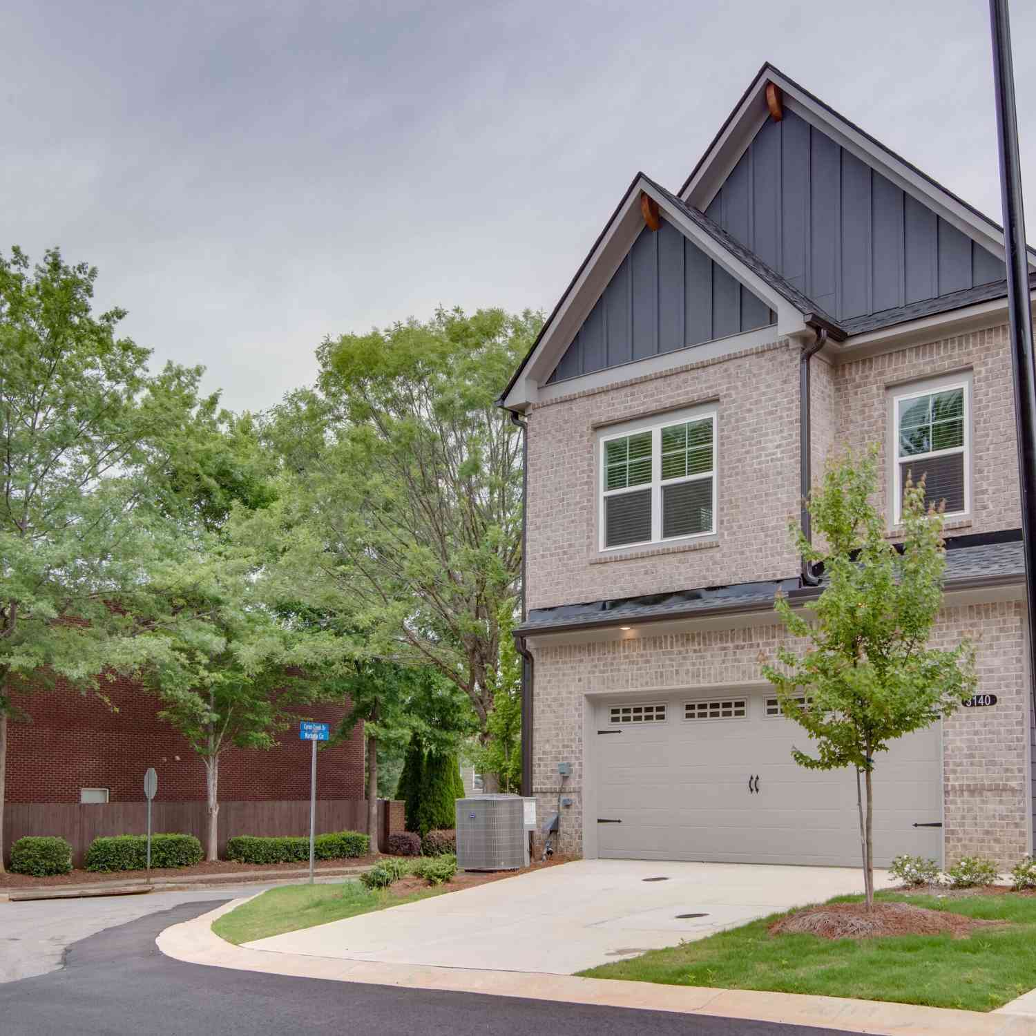 Townhouse For Rent - 3140 Marabella Circle<br/> Acworth, GA 30152