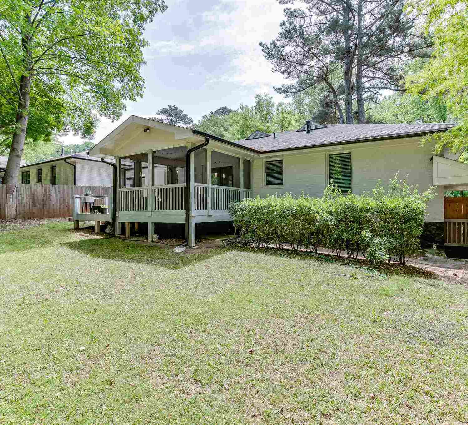 Homes For Rent - 1858 Longdale Drive<br/> Decatur, GA 30032