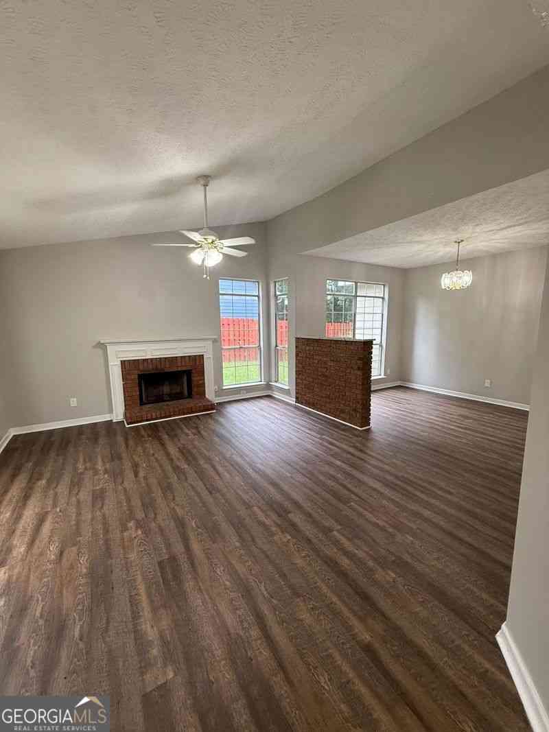 Homes For Rent - 10375 Larrack Court<br/> Jonesboro, GA 30238