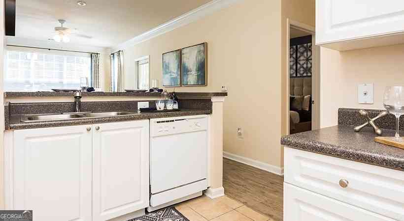 Apartment For Rent - 2500 Northeast Expressway #15217<br/> Atlanta, GA 30345