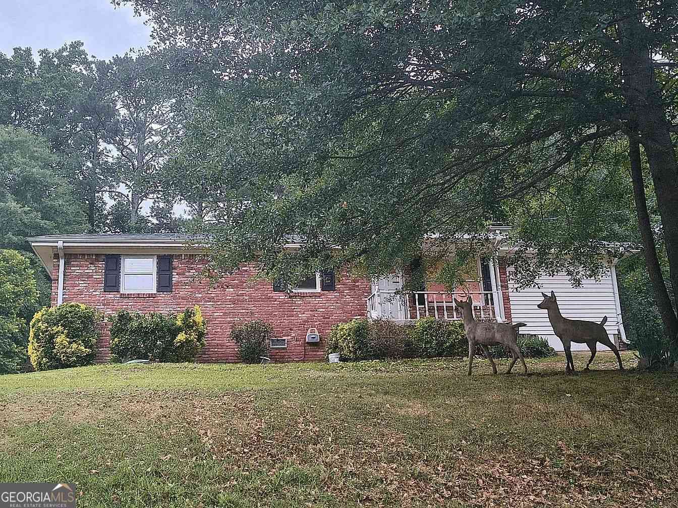 Homes For Rent - 6271 Mountain Court SE<br/> Mableton, GA 30126