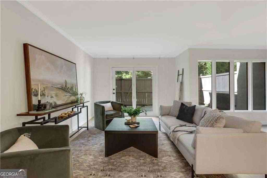 Condo For Rent - 9 Ivy Gates NE<br/> Atlanta, GA 30342