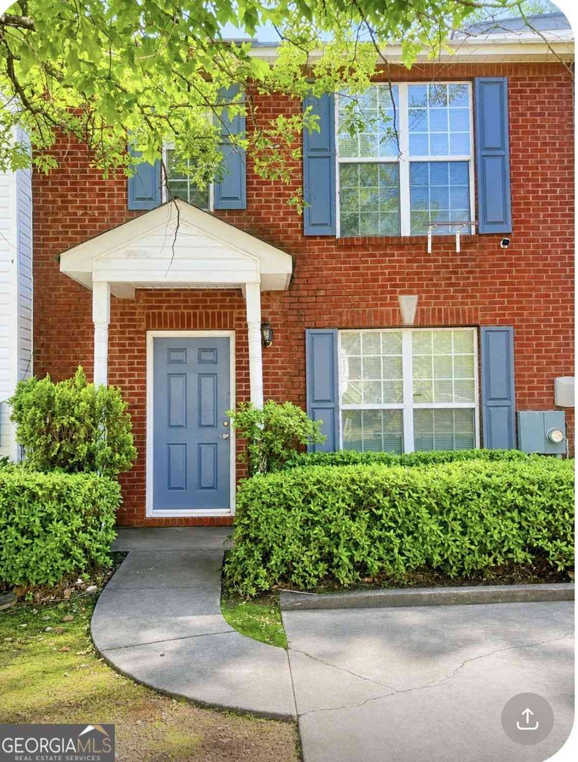 Townhouse For Rent - 2279 Strathmoor Manor Drive<br/> Lithonia, GA 30058