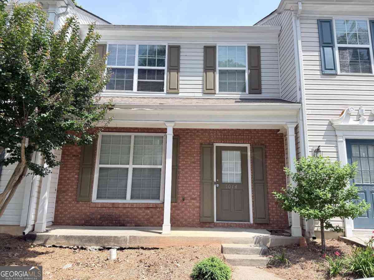Townhouse For Rent - 1014 Bendleton Trace<br/> Forsyth County, Alpharetta, GA 30004