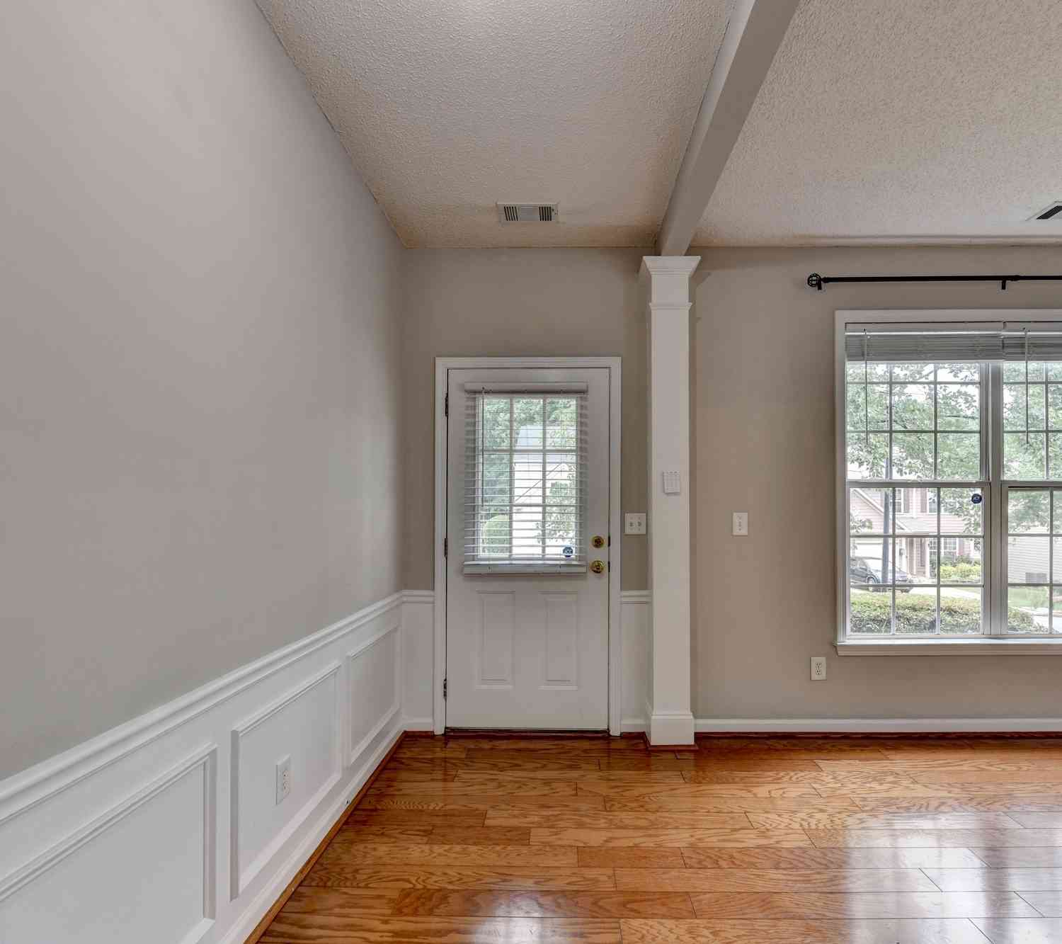 Homes For Rent - 565 Alstonefield Drive<br/> Alpharetta, GA 30004