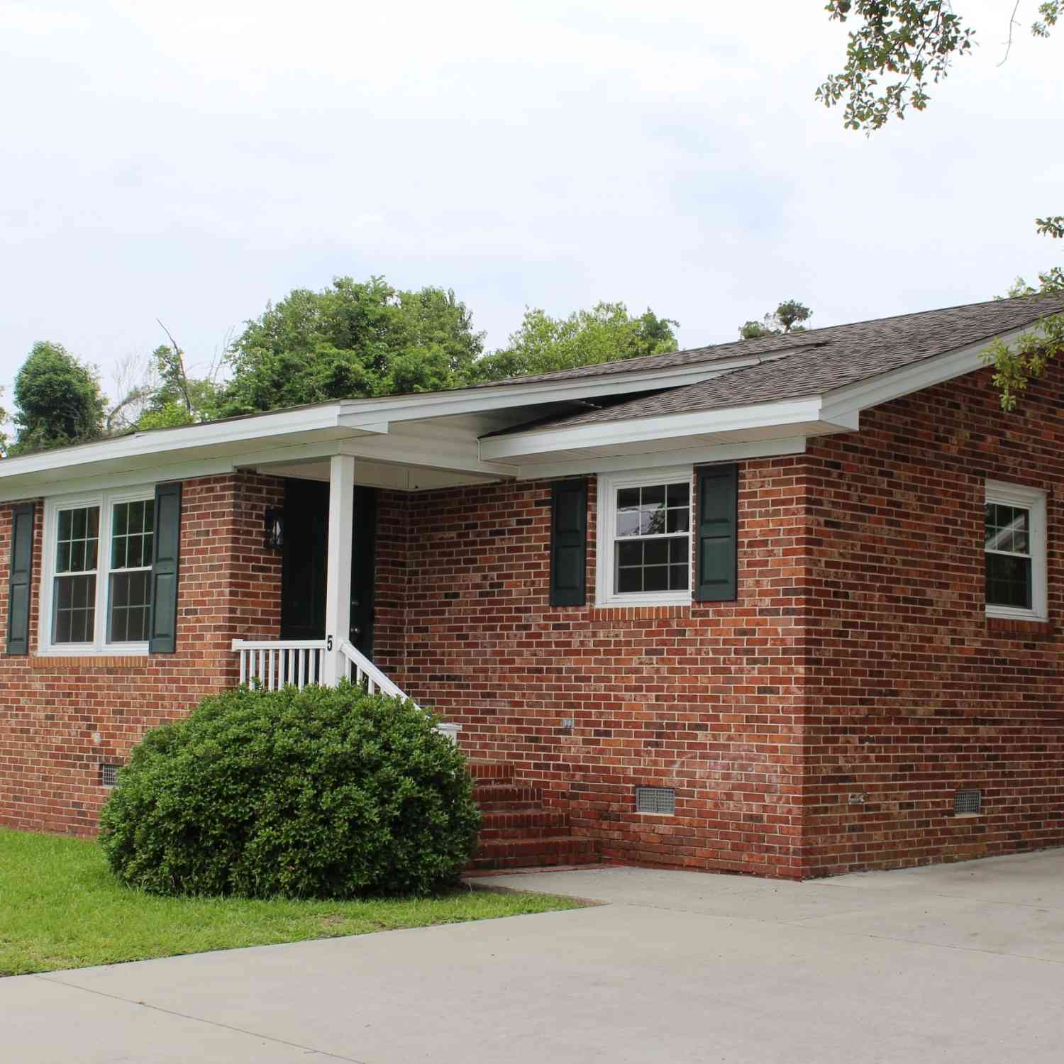 Multifamily For Rent - 5 S Zetterower Avenue<br/> Statesboro, GA 30458
