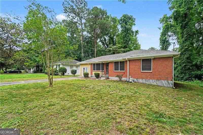Homes For Rent - 2939 Belvedere Lane<br/> Decatur, GA 30032
