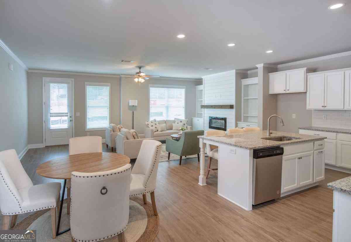 Townhouse For Rent - 5412 Maple Grove Lane #72<br/> Hall County, Flowery Branch, GA 30542