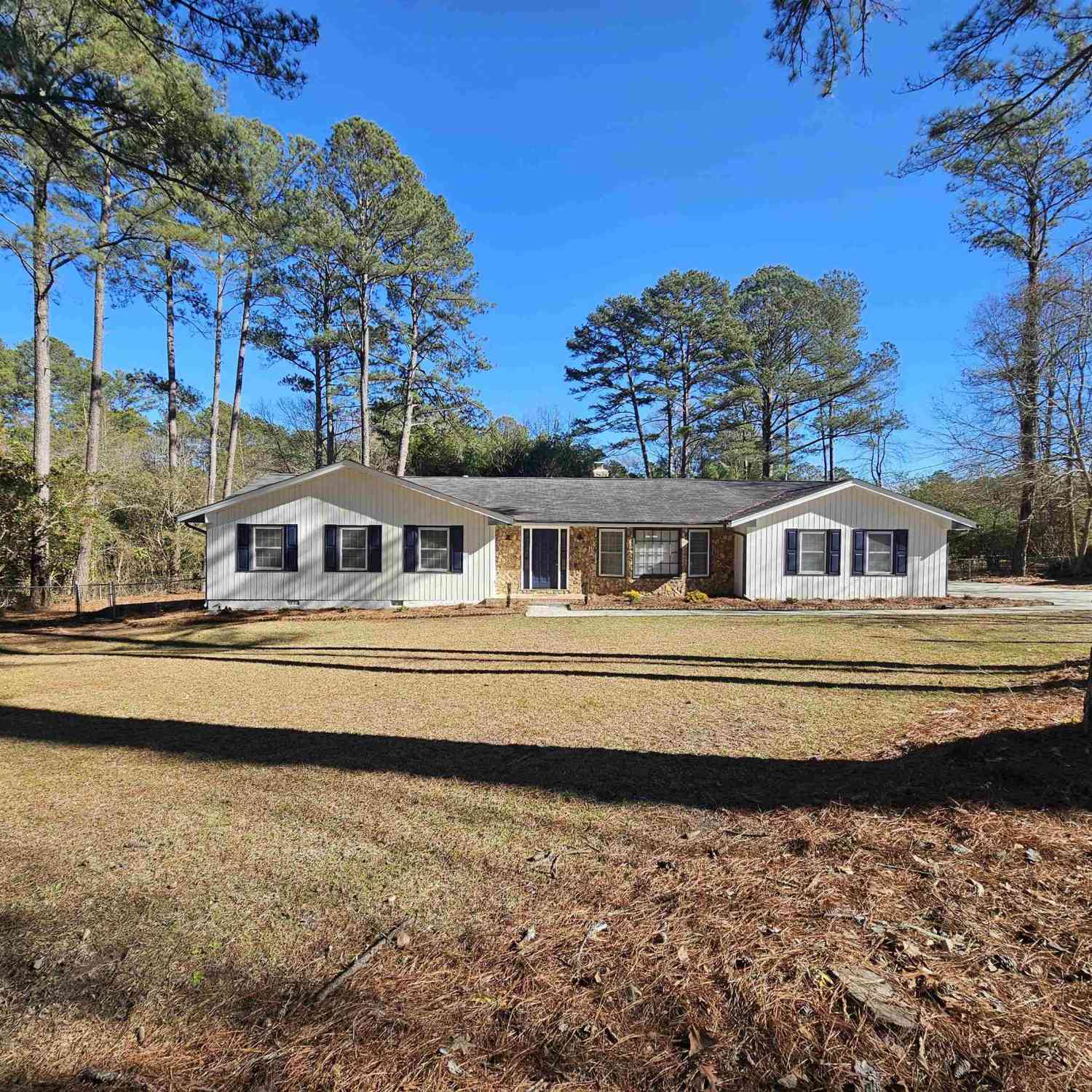Homes For Rent - 683 Ginger Cake Road<br/> Fayetteville, GA 30214
