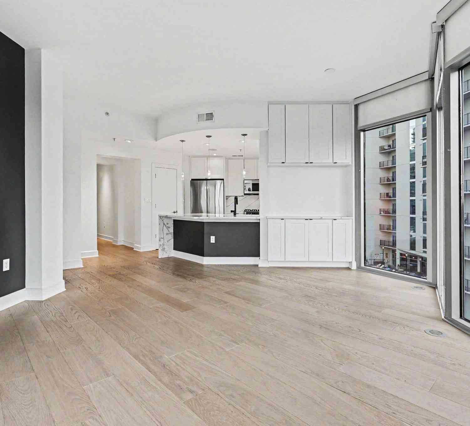 Condo For Rent - 222 12th Street NE #1107<br/> Atlanta, GA 30309