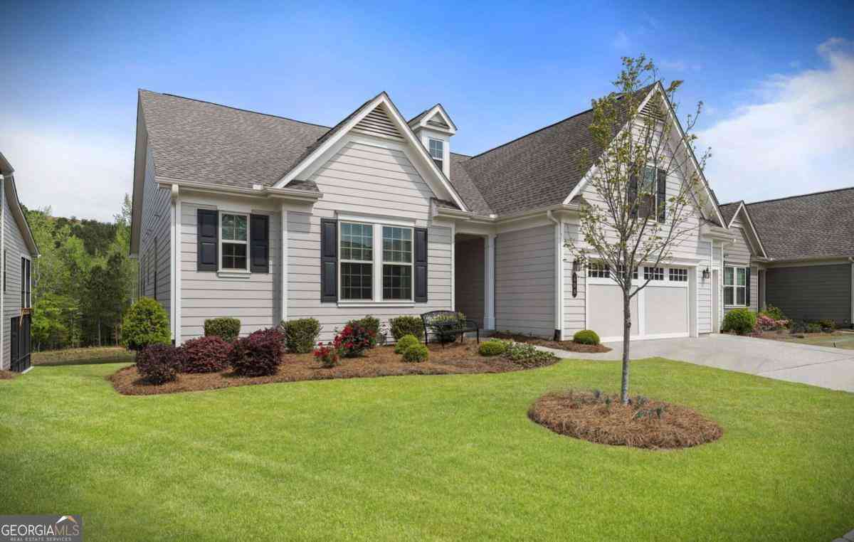 Homes For Rent - 408 Cottonwood Circle<br/> Peachtree City, GA 30269