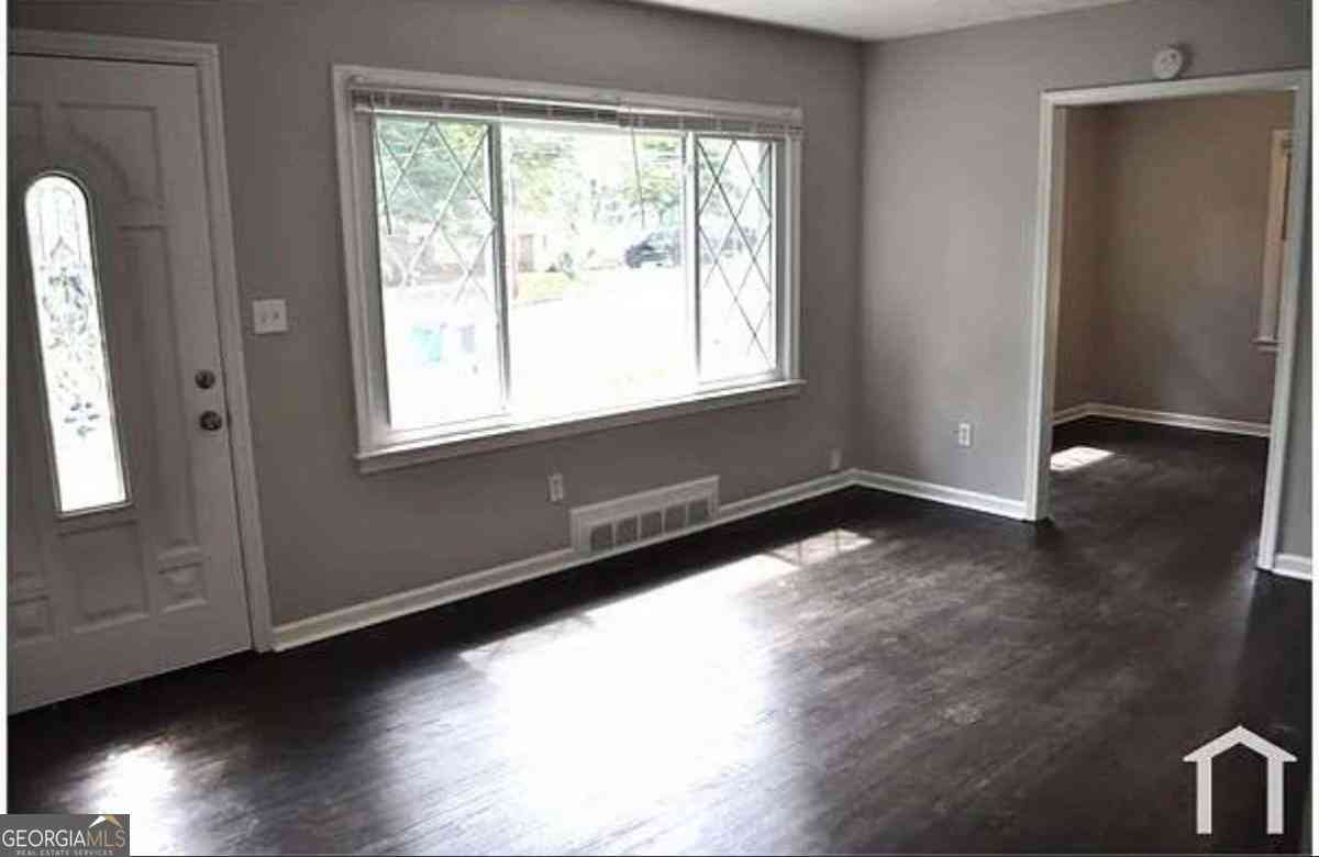 Homes For Rent - 2113 Seavey Drive<br/> Decatur, GA 30032