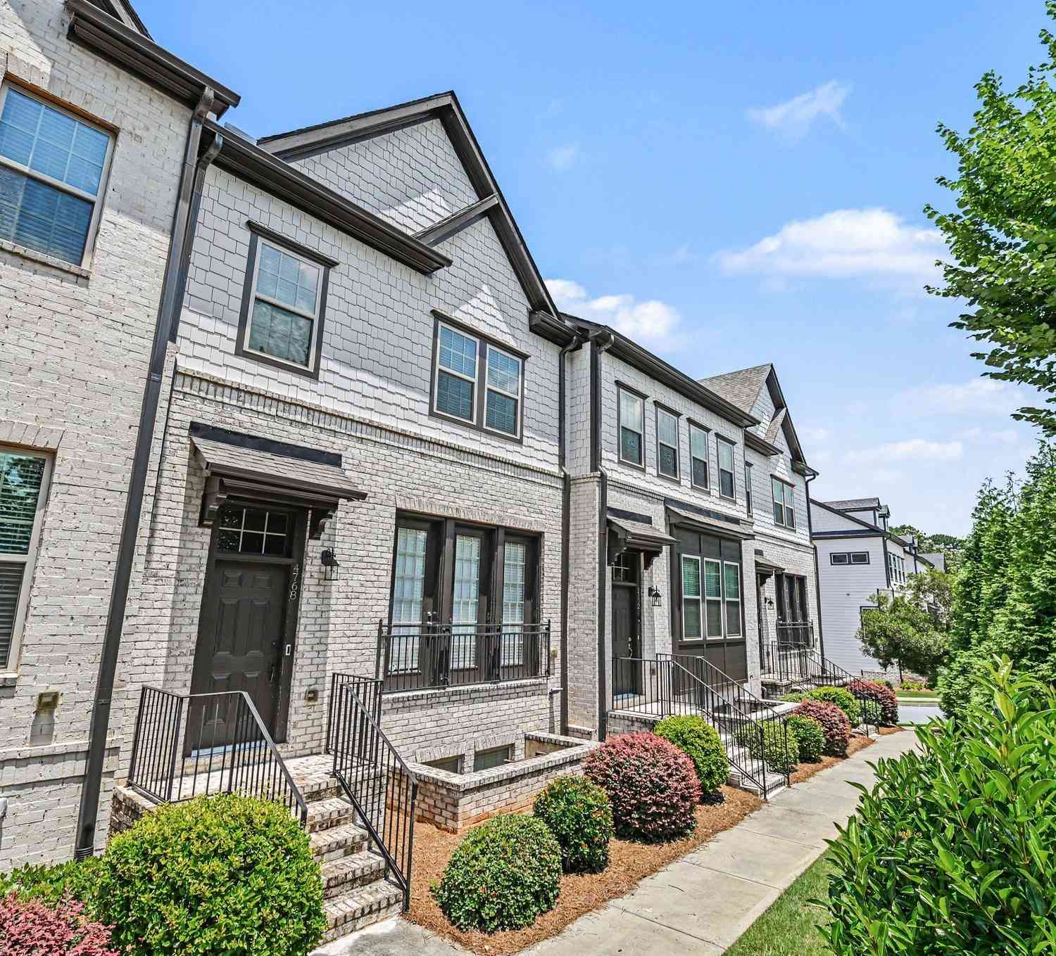 Townhouse For Rent - 4768 Highside Way<br/> Smyrna, GA 30082