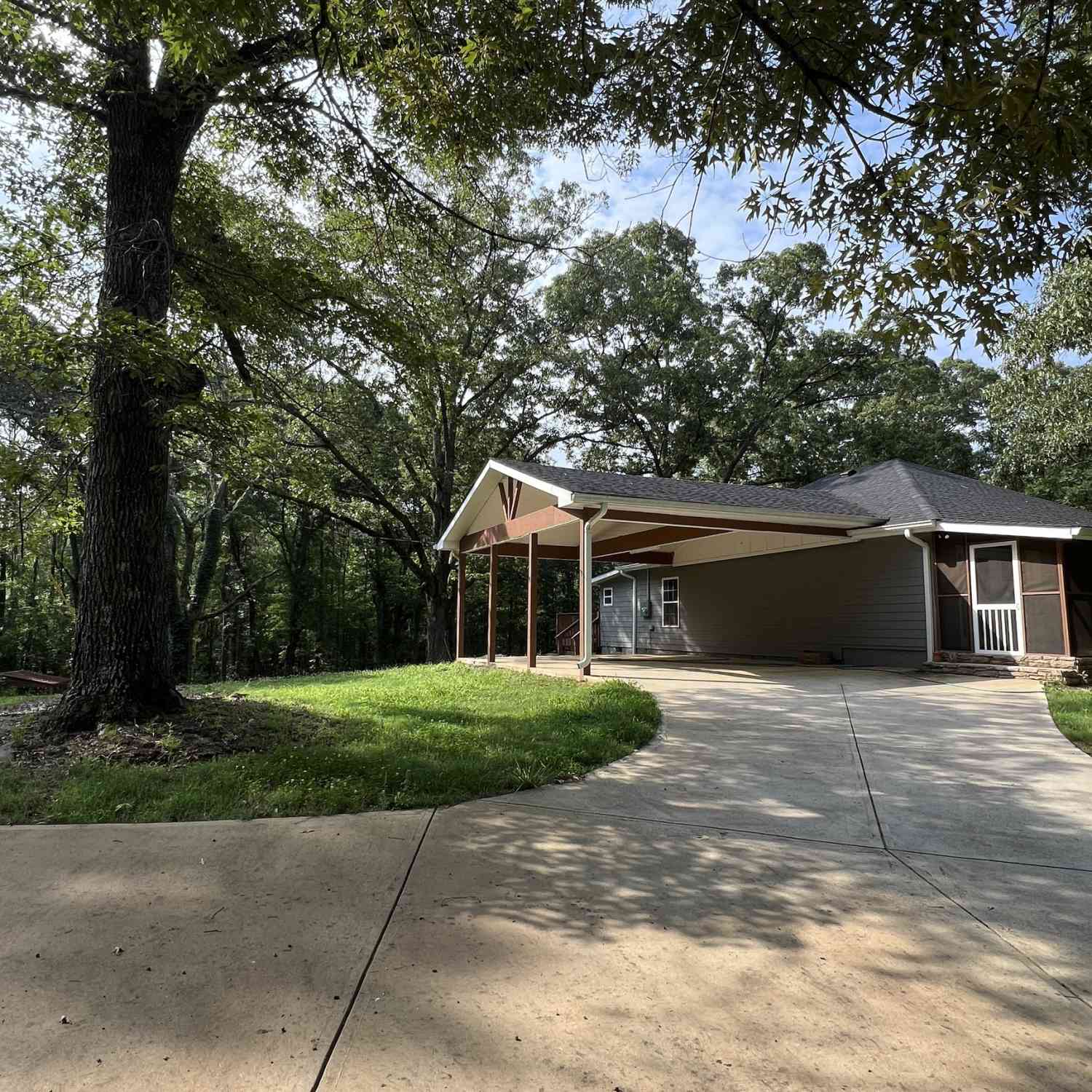 Homes For Rent - 1014 Plowshare Road<br/> Carrollton, GA 30117