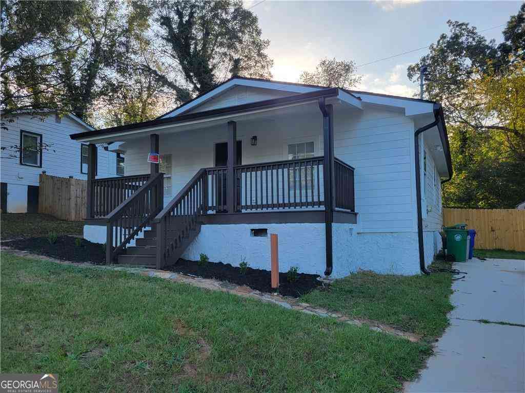 Homes For Rent - 768 Fourth Street<br/> Stone Mountain, GA 30083