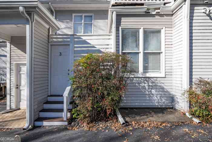 Condo For Rent - 893 Piedmont Avenue NE #APT 3<br/> Atlanta, GA 30309