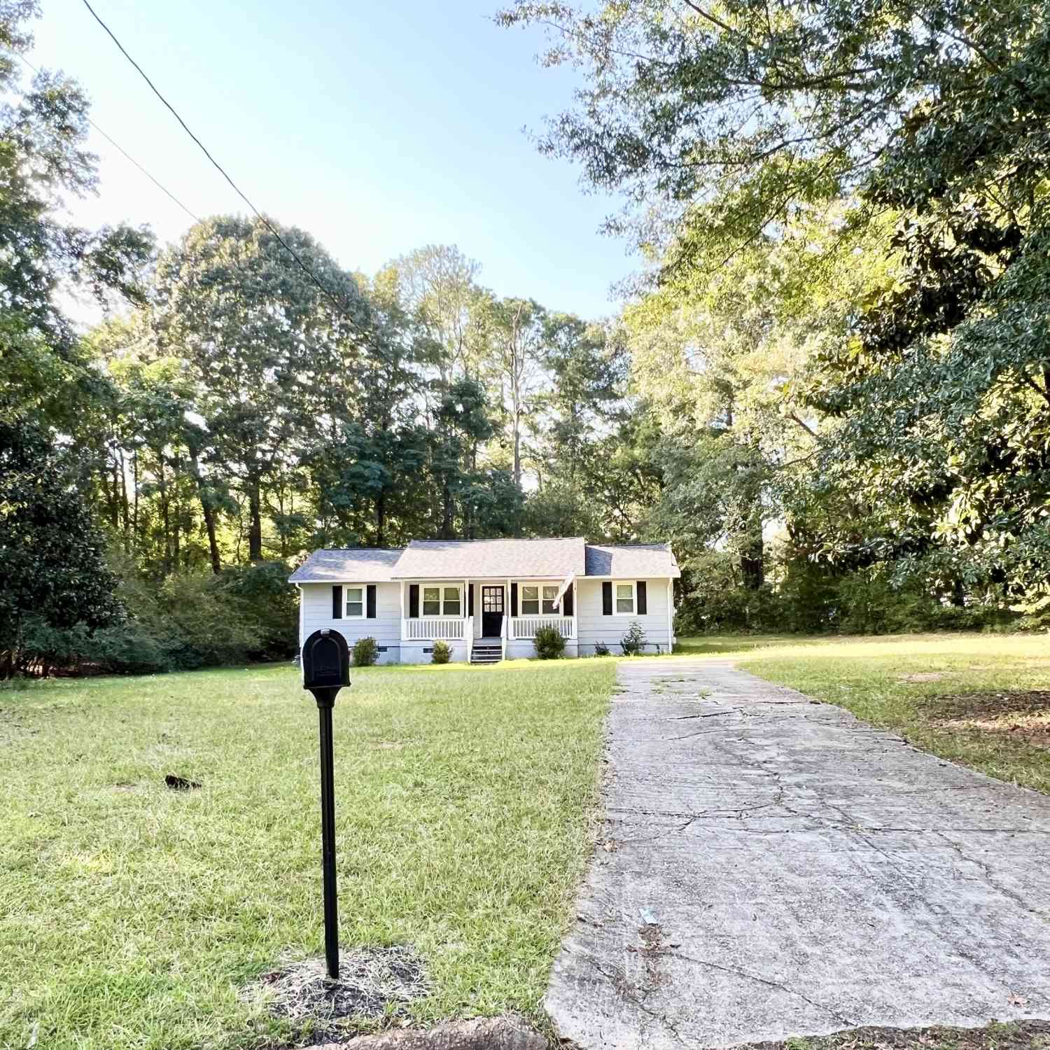 Homes For Rent - 207 Custer Circle<br/> Griffin, GA 30223