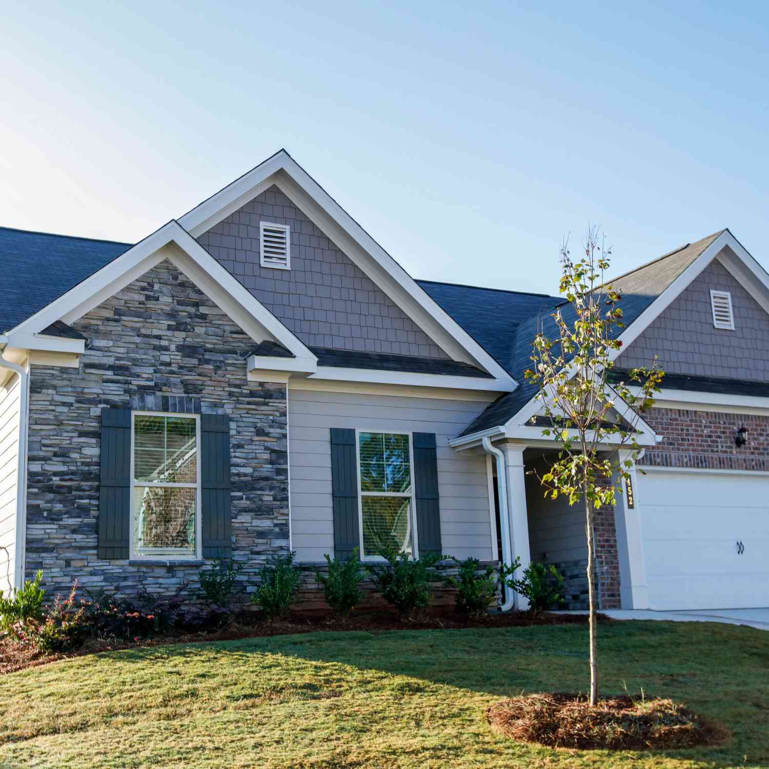 Homes For Rent - 452 Hellen Valley Drive<br/> Braselton, GA 30517