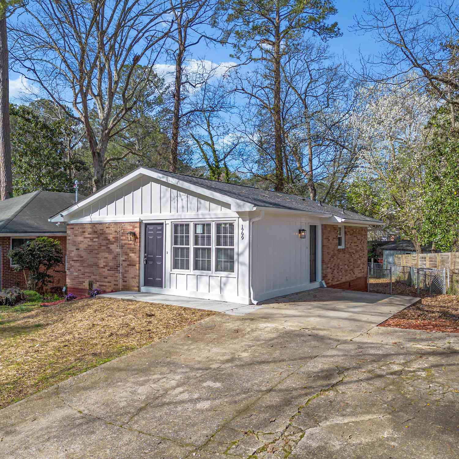 Homes For Rent - 1799 Shirley Street SW<br/> Atlanta, GA 30310