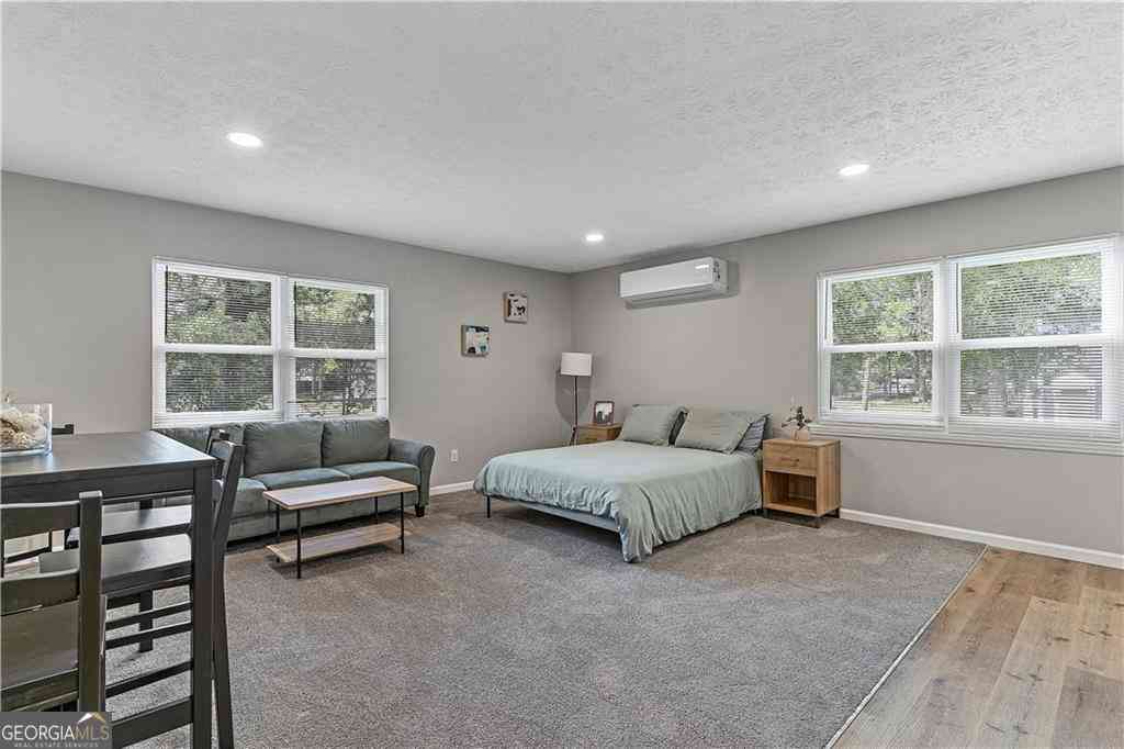 Apartment For Rent - 1701 Hawthorne Avenue #1B<br/> Fulton County, College Park, GA 30337