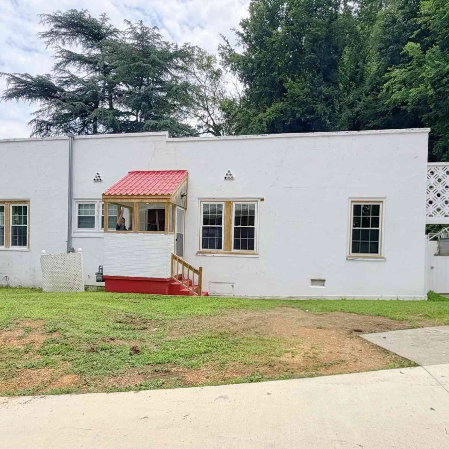 Multifamily For Rent - 403 E Elm Street<br/> Rockmart, GA 30153