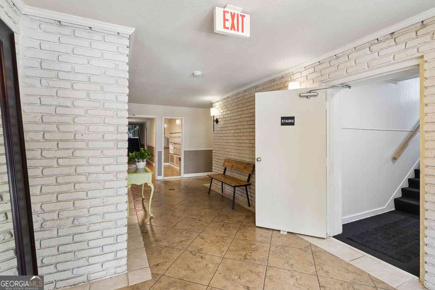 Condo For Rent - 395 Pharr Road NE #308<br/> Atlanta, GA 30305
