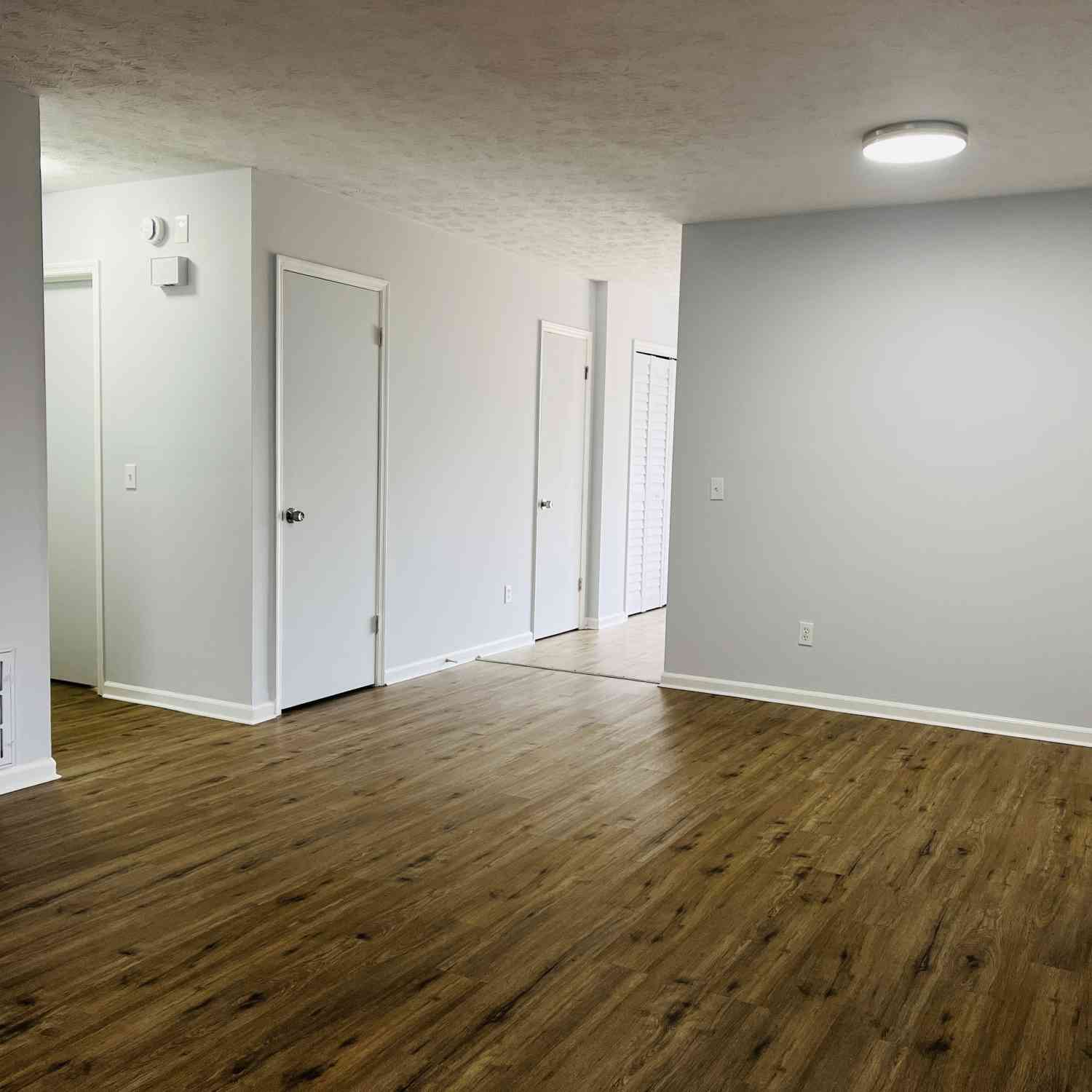 Multifamily For Rent - 104 Peactree Court #UNIT B<br/> Lagrange, GA 30241
