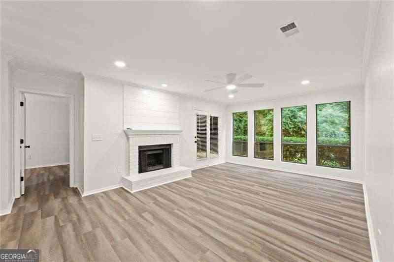 Condo For Rent - 521 Warm Springs Circle<br/> Fulton County, Roswell, GA 30075