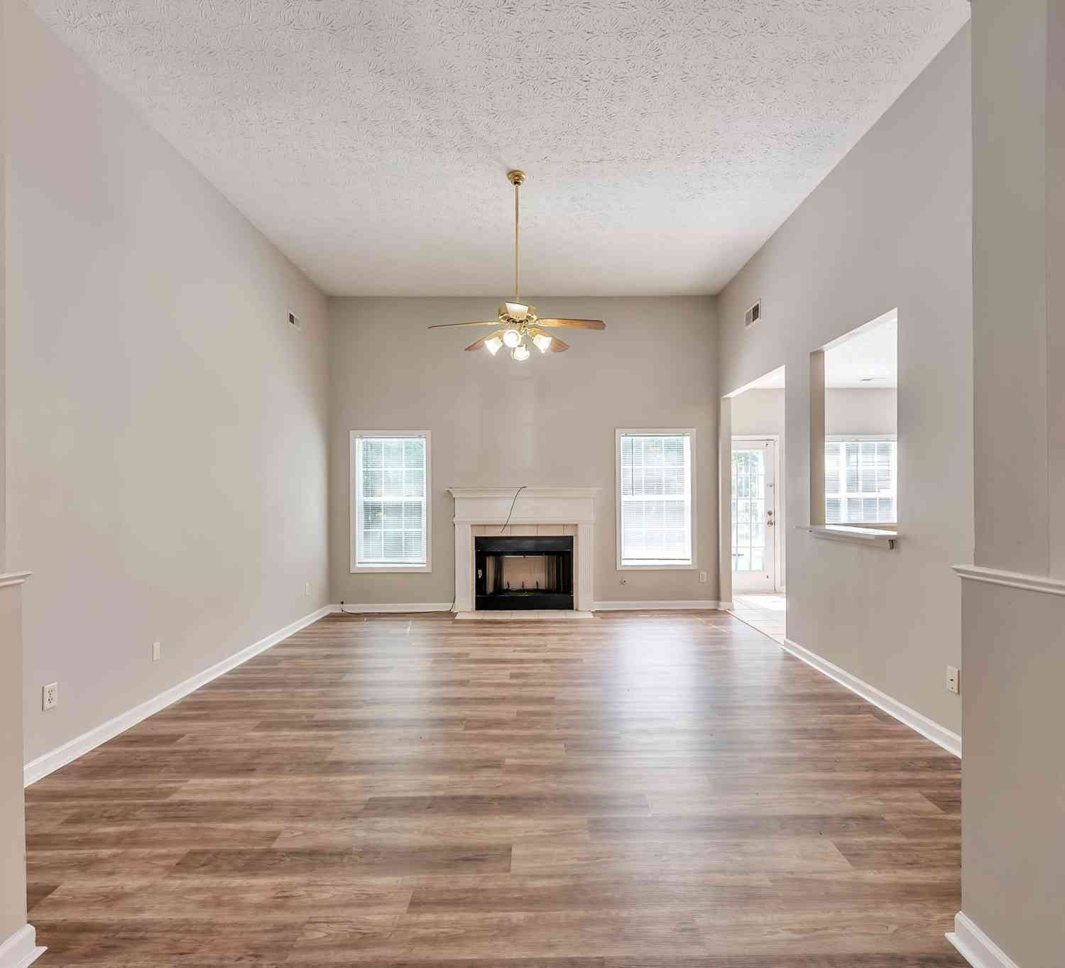 Homes For Rent - 38 Rockport Drive<br/> Riverdale, GA 30274