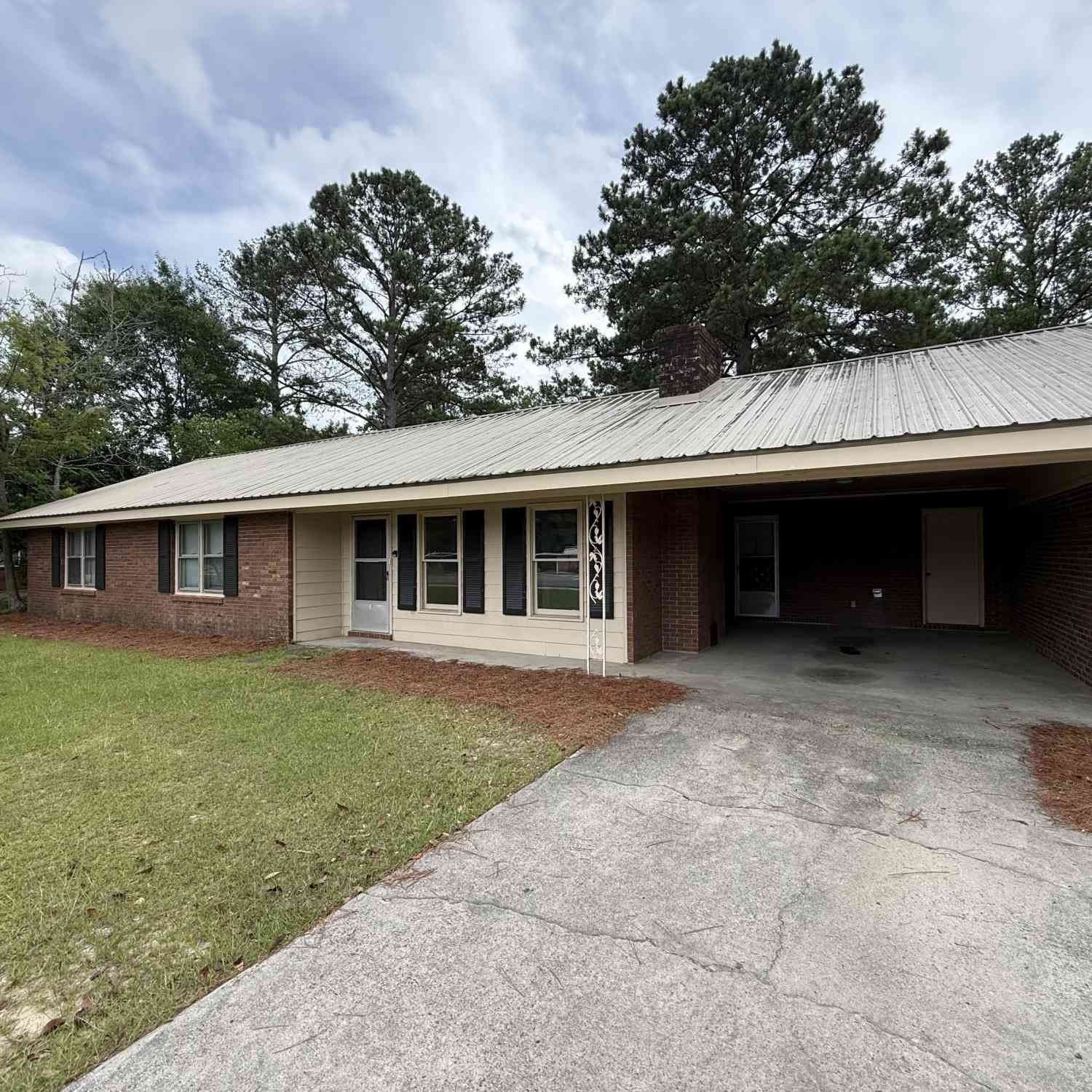 Homes For Rent - 602 Hillcrest Dr<br/> Dublin, GA 31021