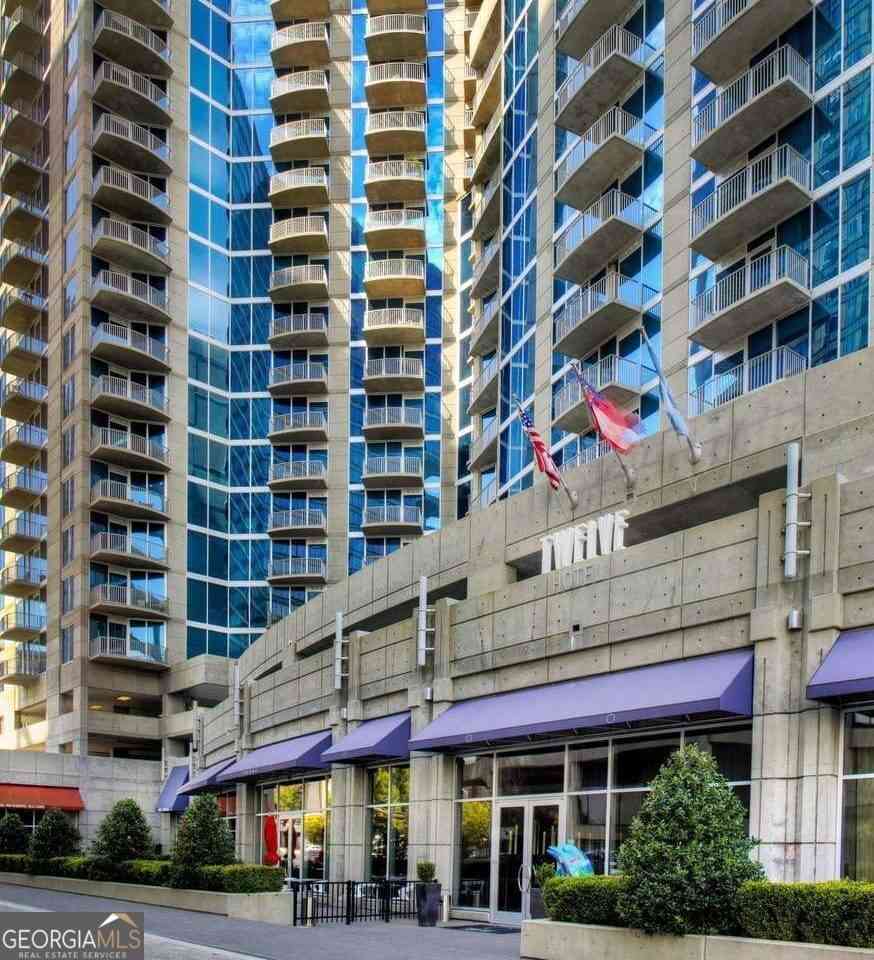 Condo For Rent - 400 W Peachtree Street NW #3707<br/> Fulton County, Atlanta, GA 30308