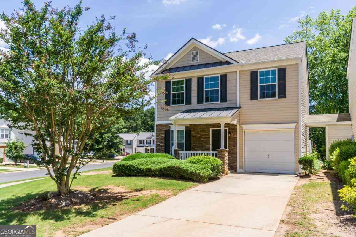 Homes For Rent - 5765 Ridge Stone Way<br/> Cumming, GA 30041