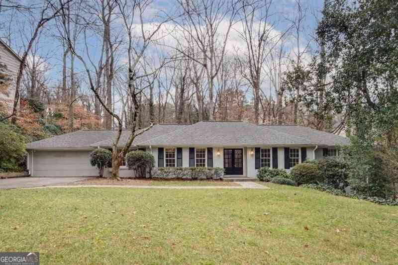 Homes For Rent - 4601 Club Circle NE<br/> Atlanta, GA 30319
