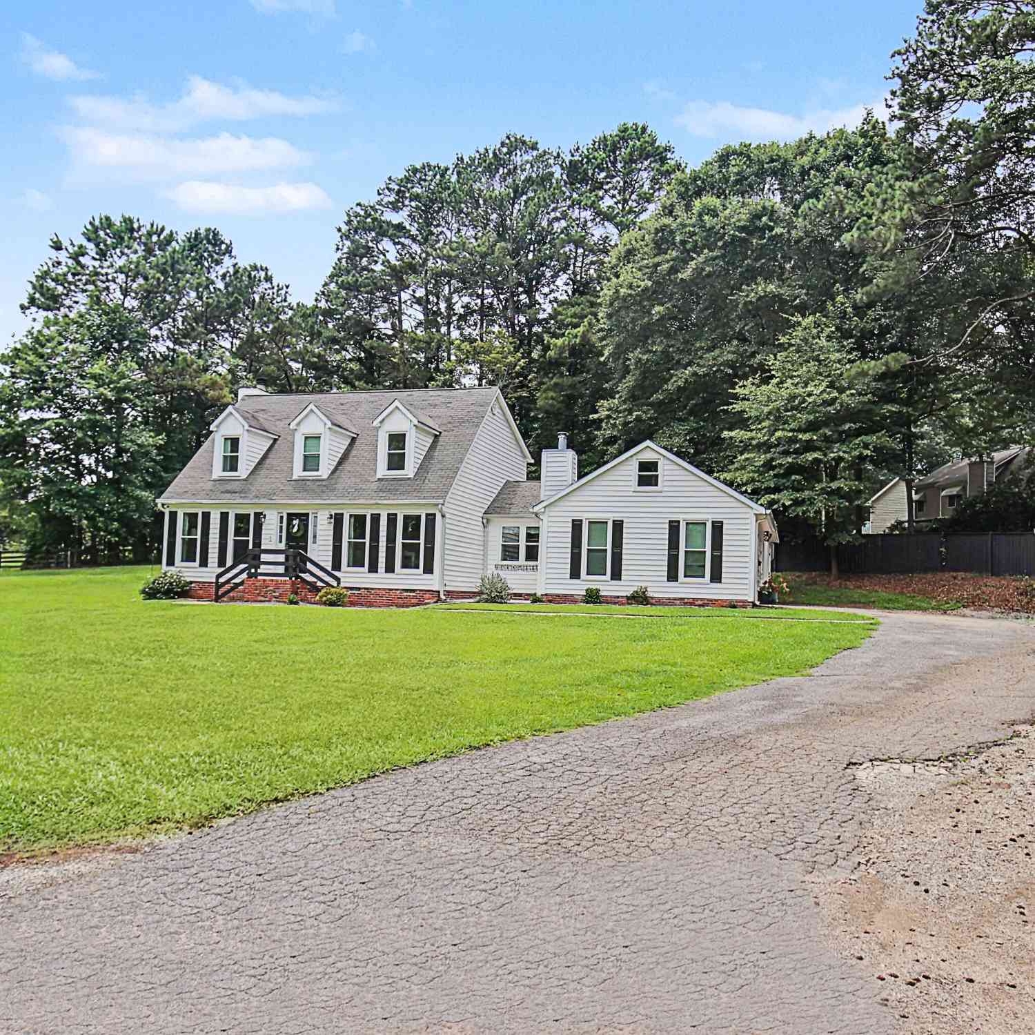 Homes For Rent - 2 Heritage Trace<br/> Newnan, GA 30263
