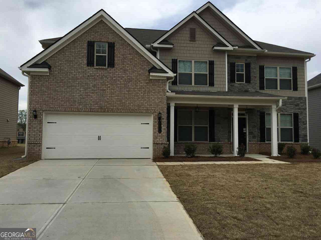 Homes For Rent - 5650 Mirror Lake Drive<br/> Cumming, GA 30028