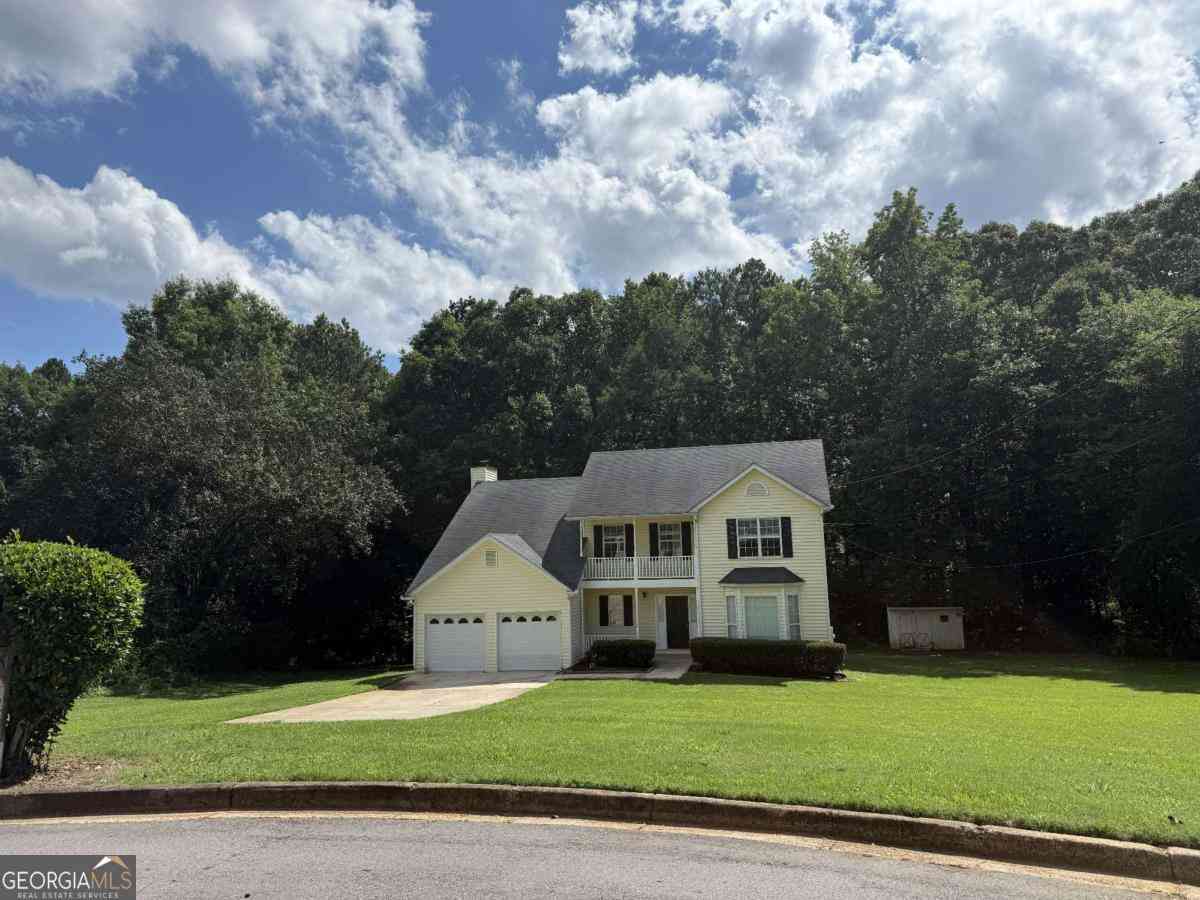 Homes For Rent - 944 Crossing Rock Drive<br/> Lawrenceville, GA 30043