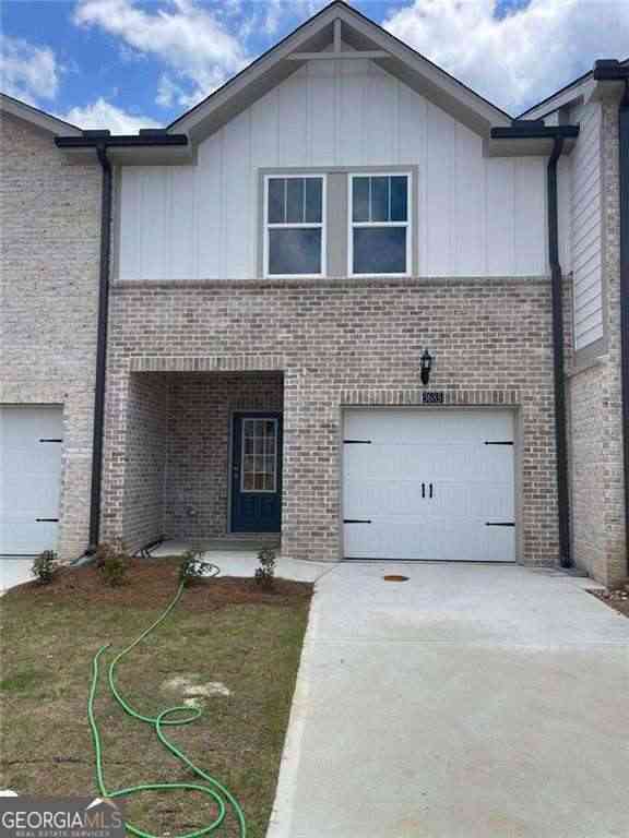 Townhouse For Rent - 4074 Holland Grove R<br/> Lawrenceville, GA 30044