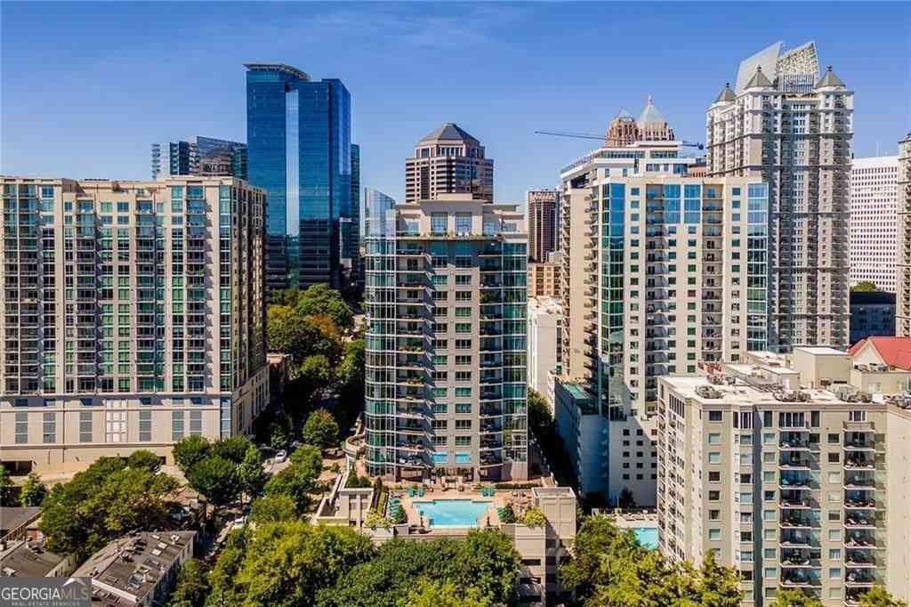 Condo For Rent - 222 12th Street NE #905<br/> Atlanta, GA 30309