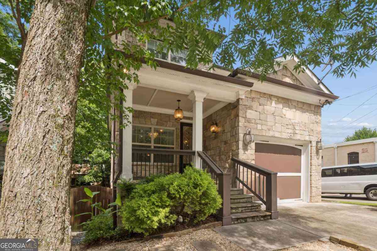 Homes For Rent - 374 Clifton Road NE<br/> Atlanta, GA 30307